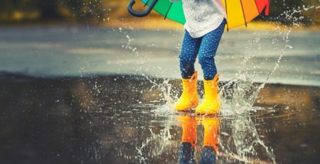 Best Tips to Move During the Season of Rain