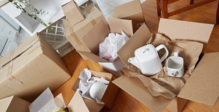 How Do You Pack Dishes For Moving?