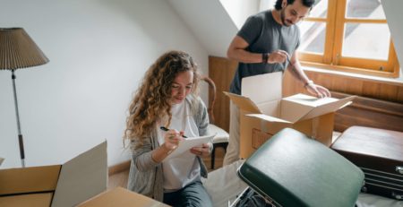 Efficient Ways to Pack Clothes for Moving in Dubai